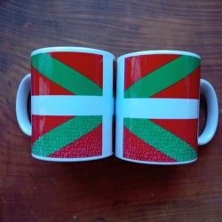 Taza Ikurriña